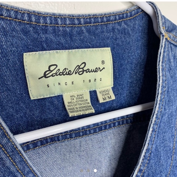 ✨ jean jacket ✨ - Picture 3 of 3